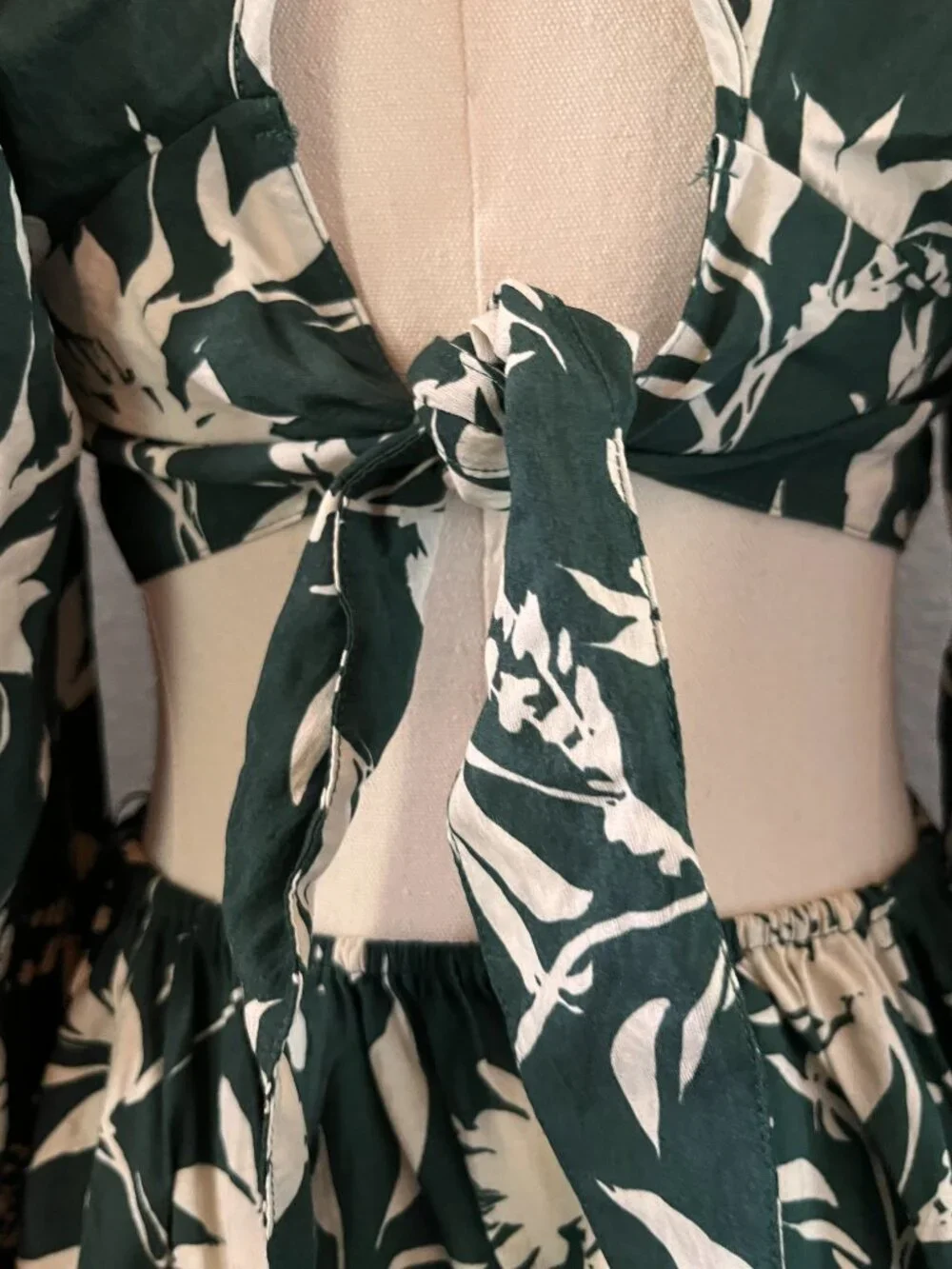 Abercrombie & Fitch Green Floral Plunge Cutout Ring Maxi Dress New with Tags - M